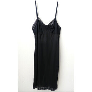 Vintage Vanity Fair Womens Full Slip Size 36 Black Lace Nylon 70s Lingerie